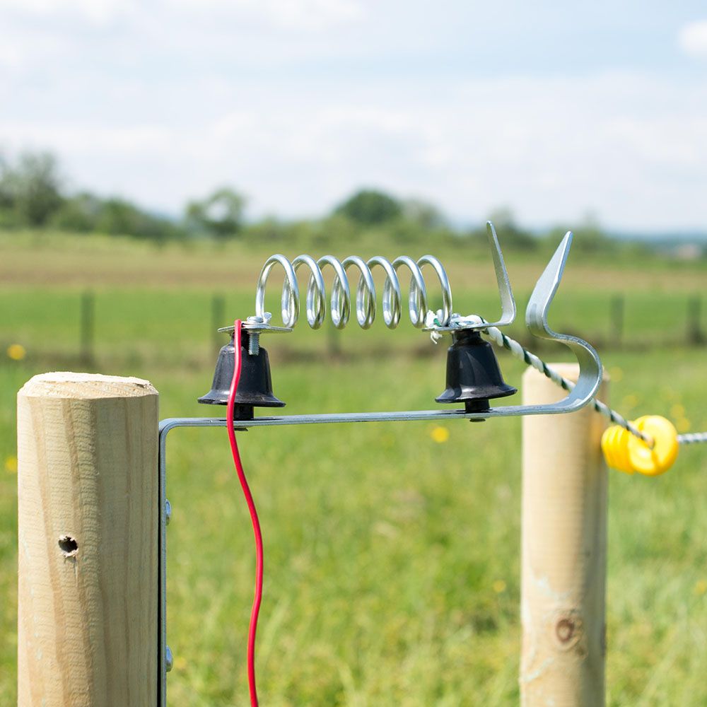 Isolateur parafoudre à ressort