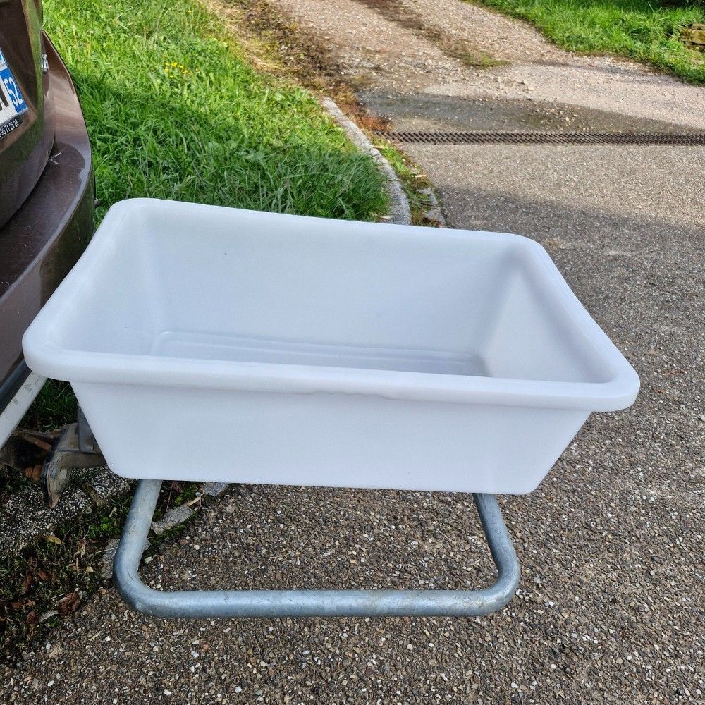 Bac alimentaire professionnel gradué rectangulaire en plastique 50L 