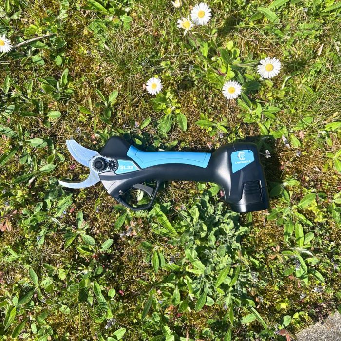 Sécateur électrique automatique pour jardin CAMPAGNOLA