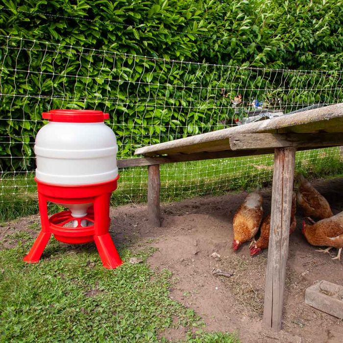 Mangeoire pour volailles sur pieds 40L COPELE